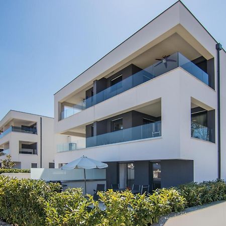 Dodo Apartments Vantacici Exterior foto