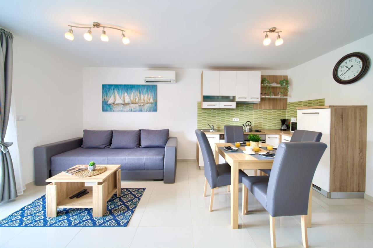 Dodo Apartments Vantacici Exterior foto