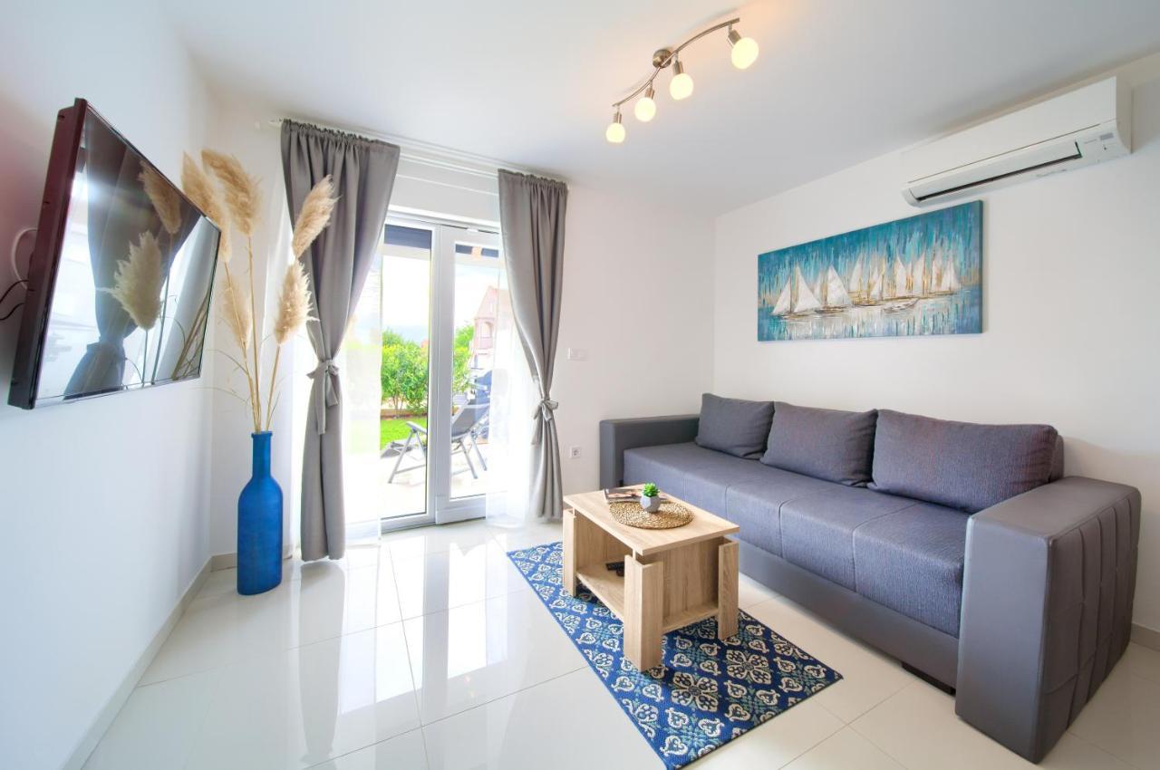 Dodo Apartments Vantacici Exterior foto