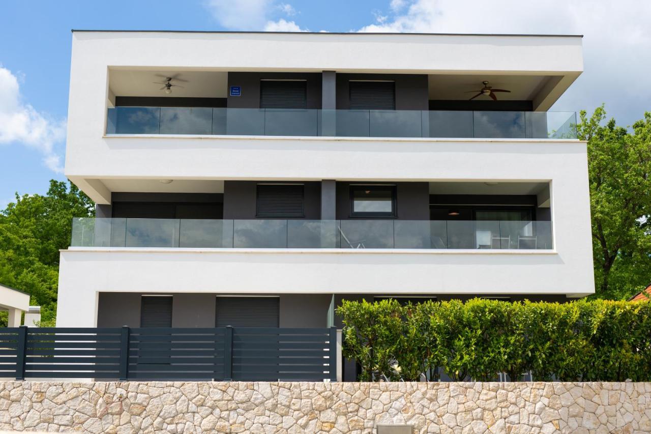 Dodo Apartments Vantacici Exterior foto